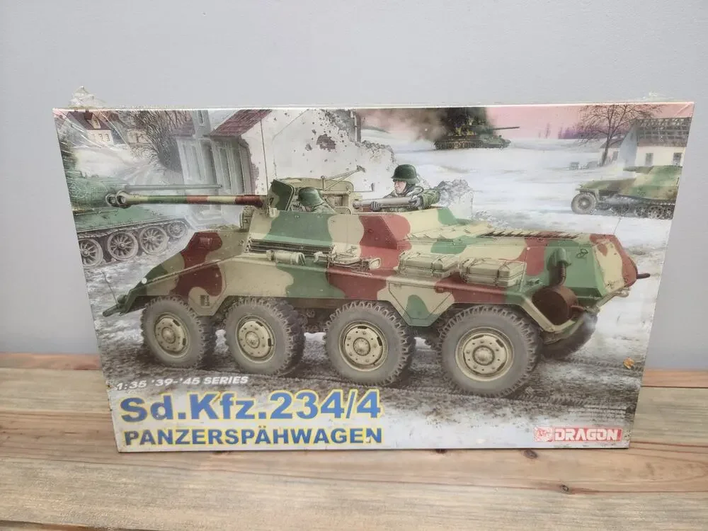 Dragon 6221 1/35 Sd. Kfz.234/4 Panzerspahwagen WWII Armored Car